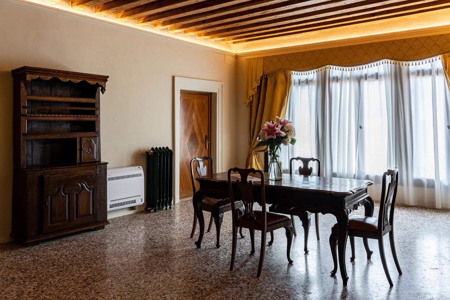 Palazzo Titti Rialto Suites Veneza Exterior foto